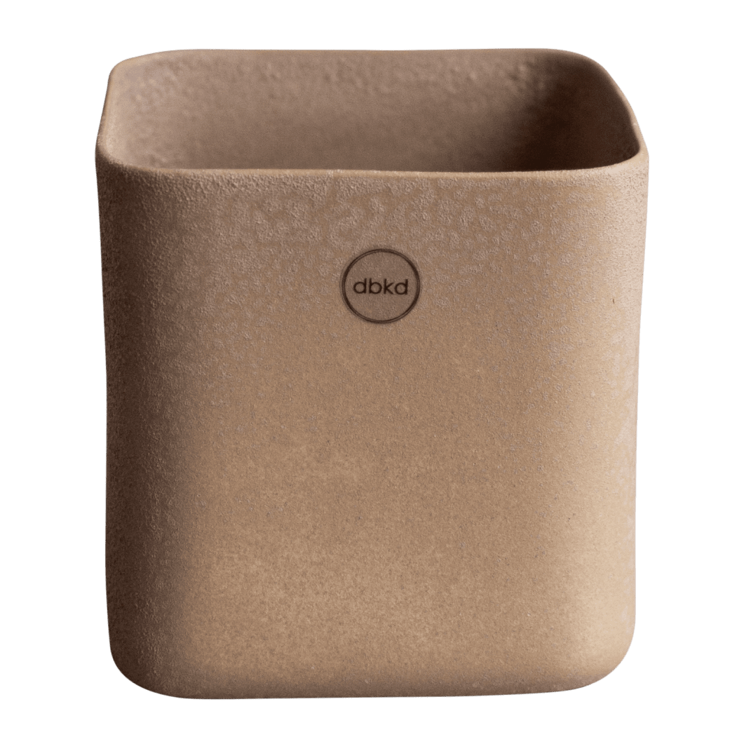 dbkd_cutout_cube_sand_pot_s.png