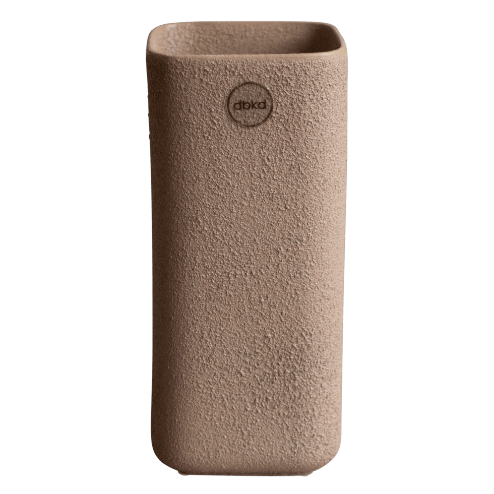 dbkd_cutout_cube_sand_vase.png