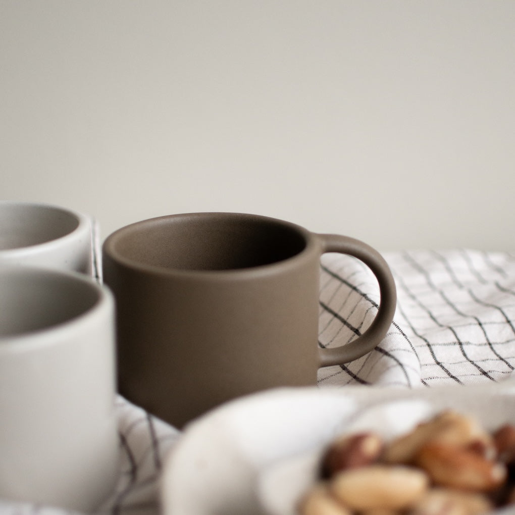 dbkd_ss25_flow_mug-06.jpg