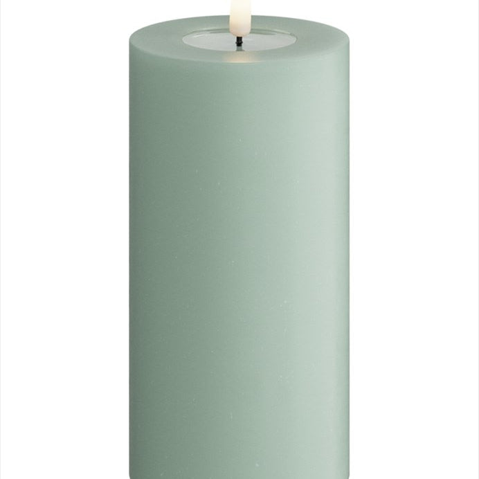 Deluxe Homeart LED Blockljus Sage Green 7,5x15 cm - Azalea Home
