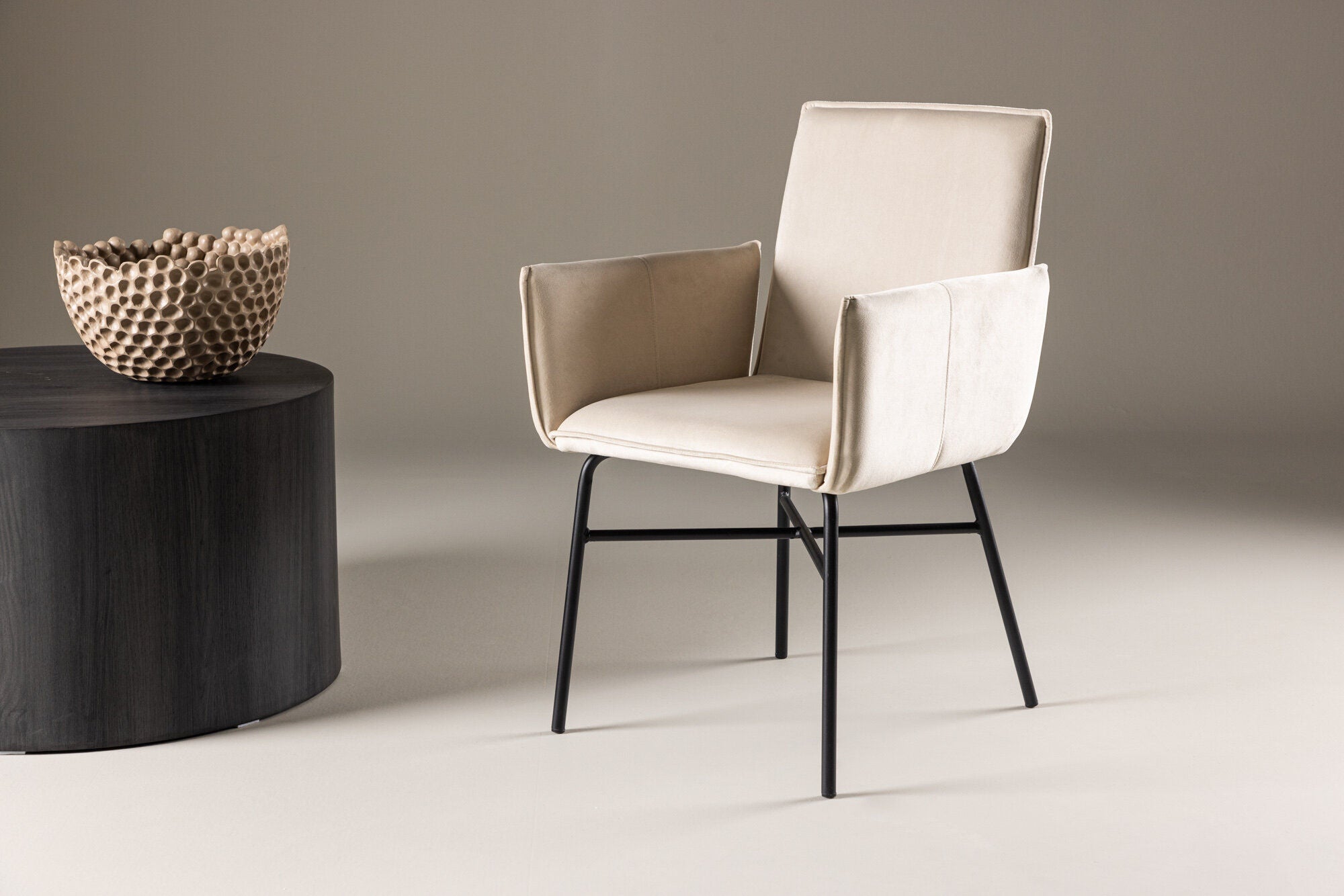 Petra Matstol Sammet, Beige
