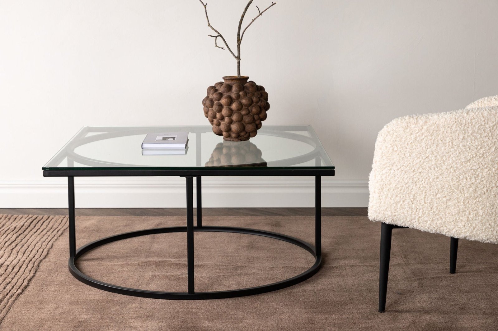 Furniture Fashion Skanör Soffbord 90x90, Svart - Azalea Home