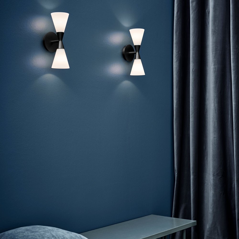 Herstal Vägglampa Harlekin Duo mattsvart - Azalea Home