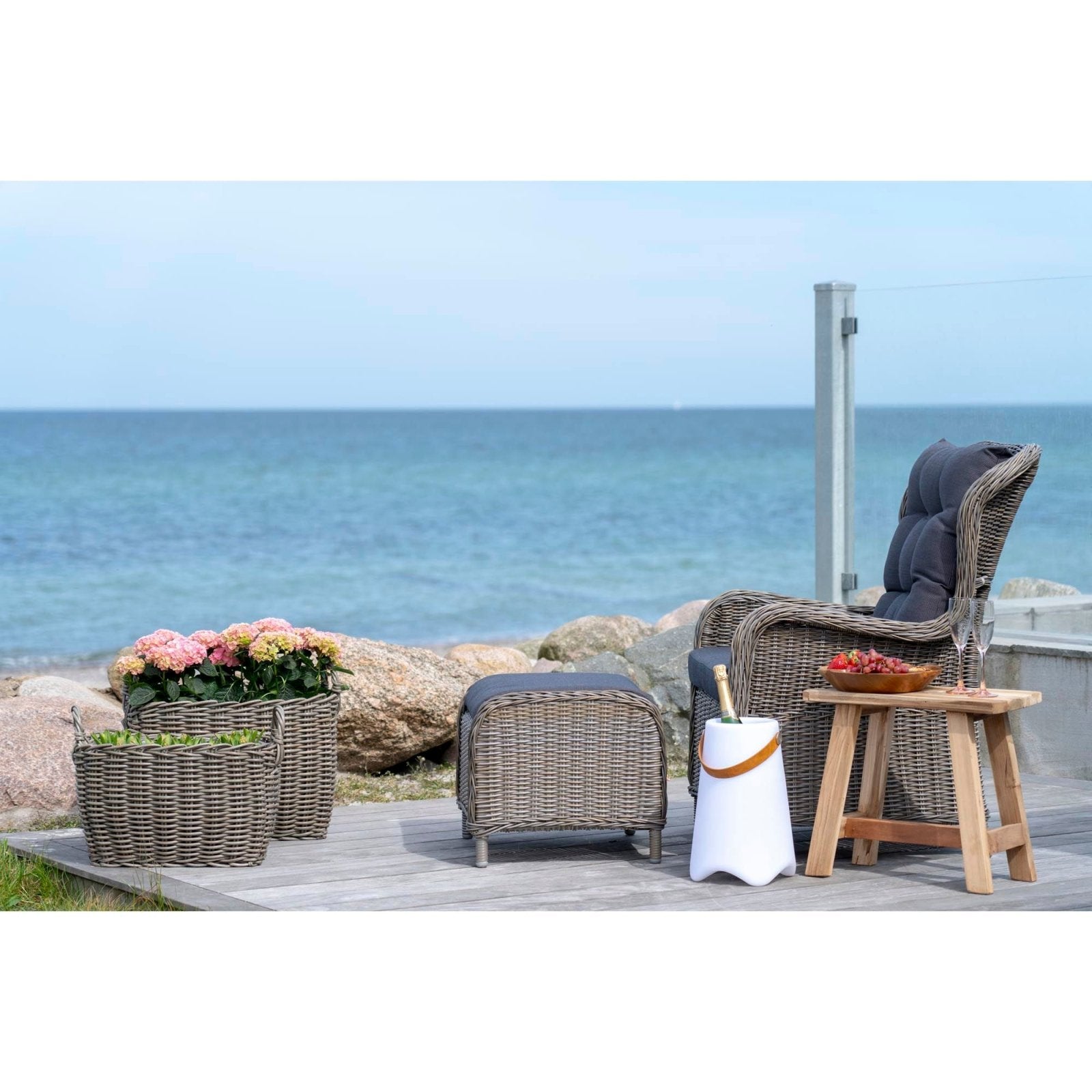 House Nordic Bristol LED - vinkyl, Vit - Azalea Home