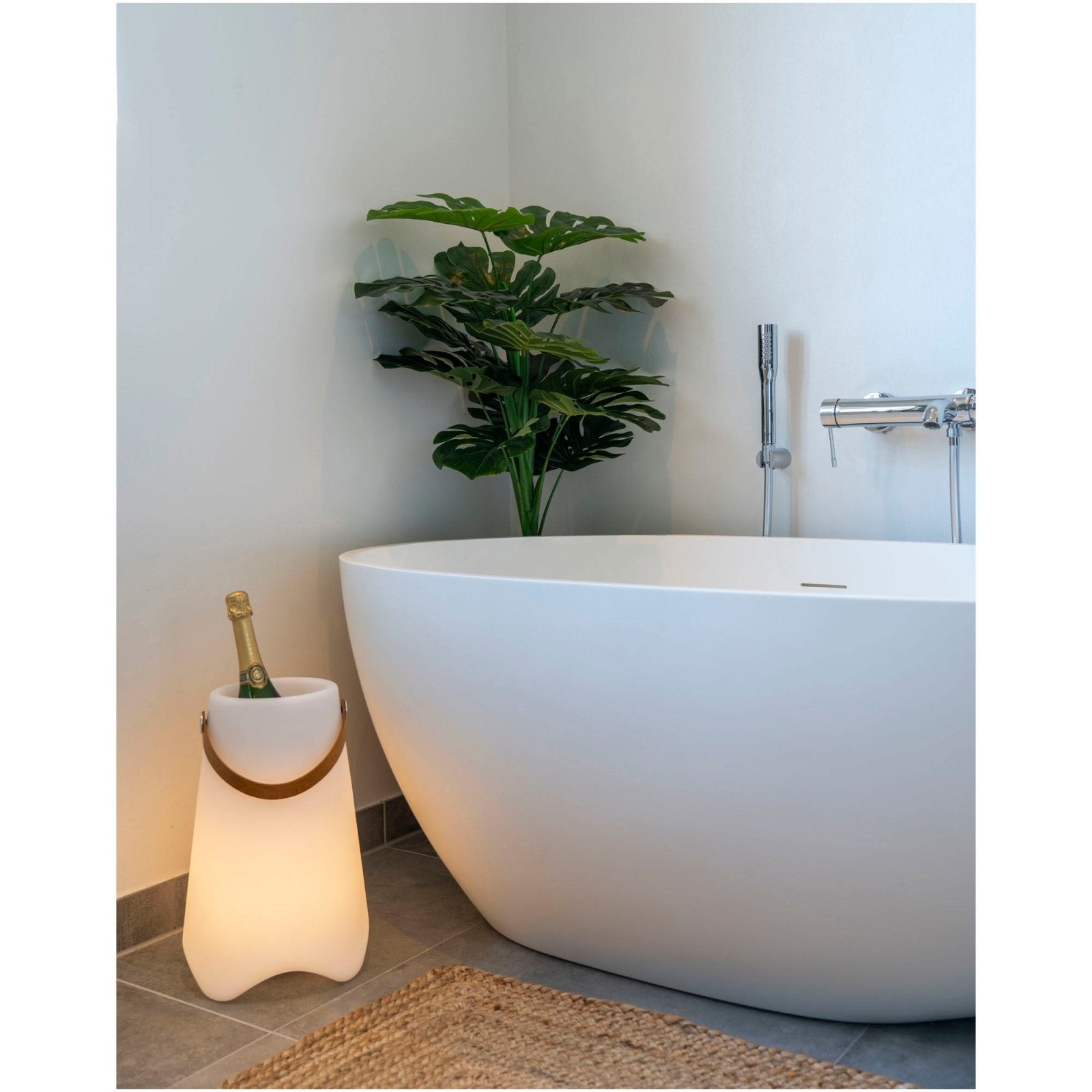 House Nordic Bristol LED - vinkyl, Vit - Azalea Home