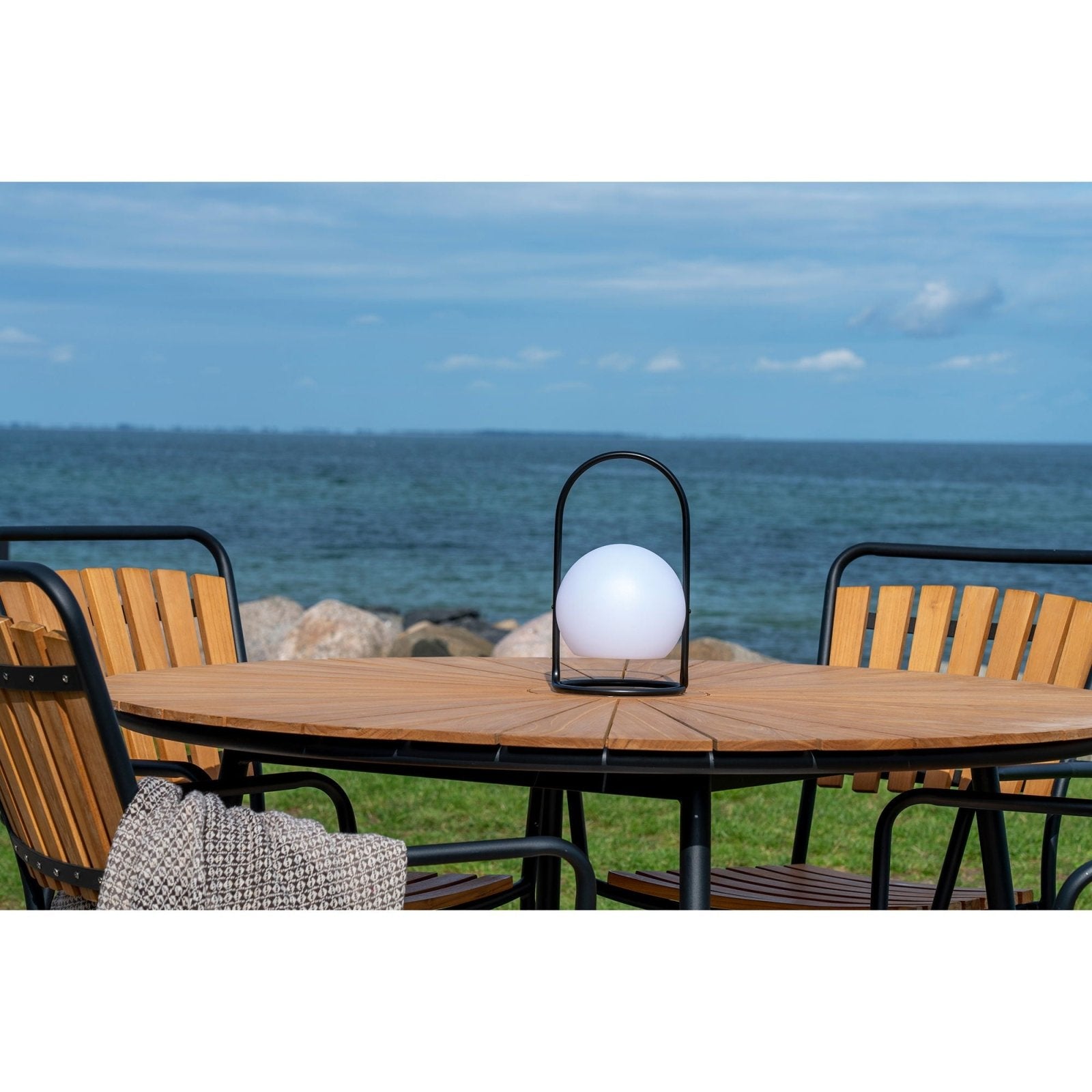 House Nordic Cleveland Trädgårdsbord, Natur - Azalea Home