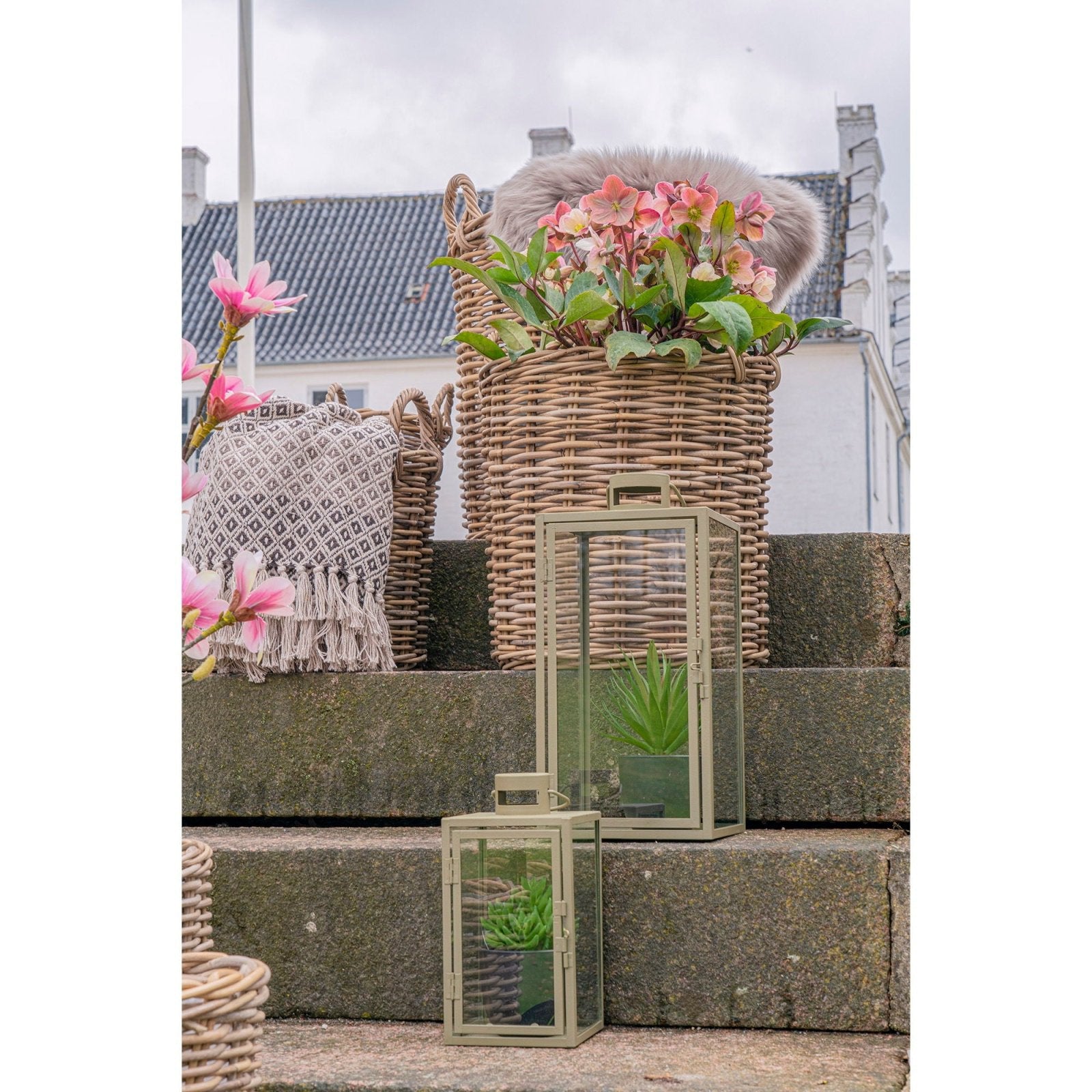 House Nordic Corfu lyktor, Svart - Azalea Home