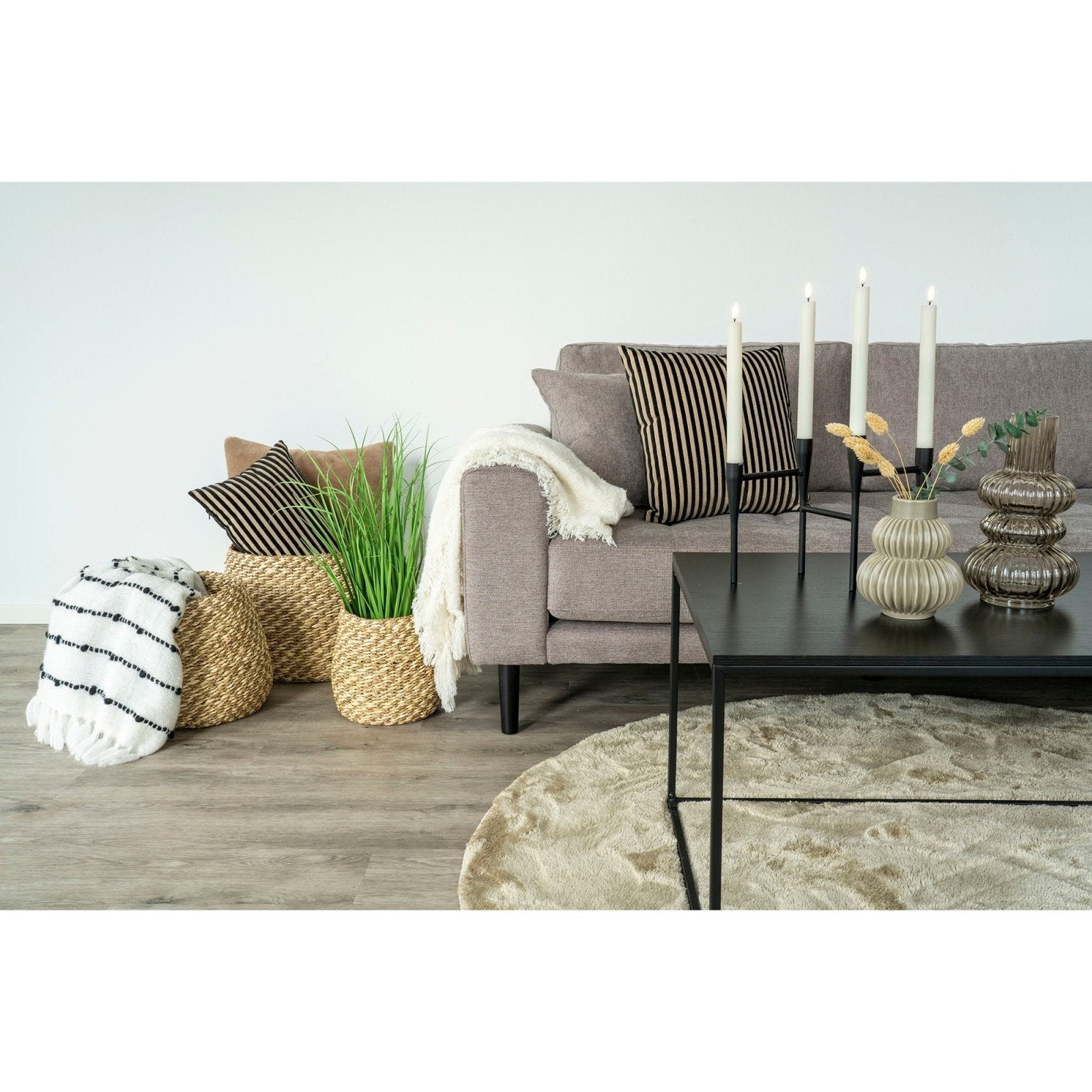 House Nordic Ljusstake, Svart - Azalea Home