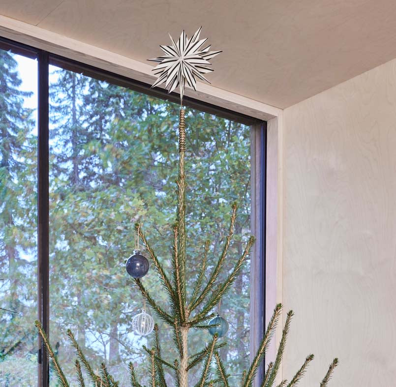 Toppu Toppstjärna, Vit