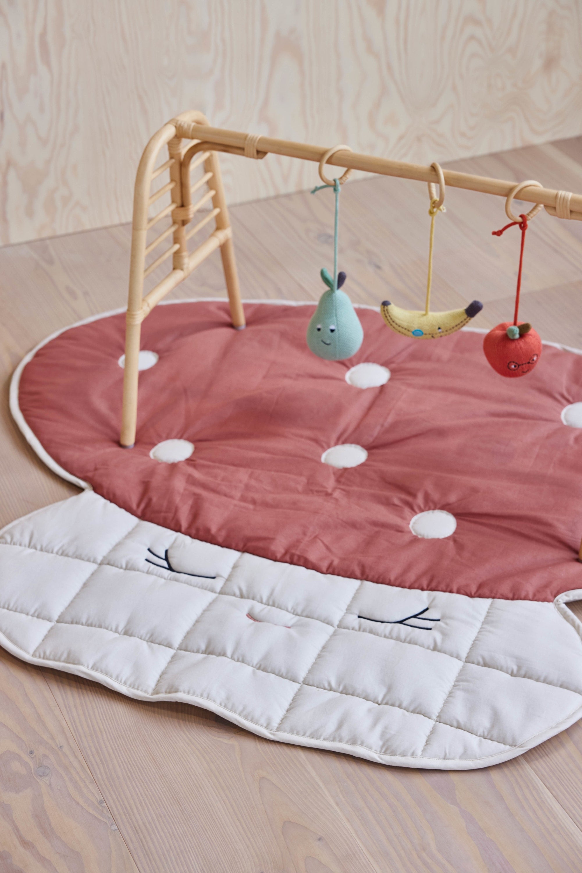 Mushroom Kviltad Filt, Offwhite