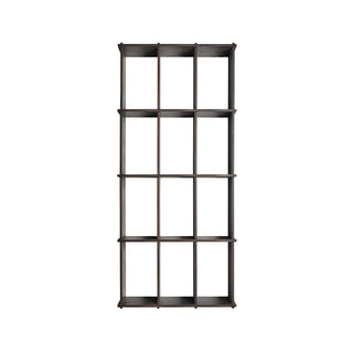 Grid Hylla, Mörk