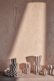 Toppu Vas, Rund, Vit