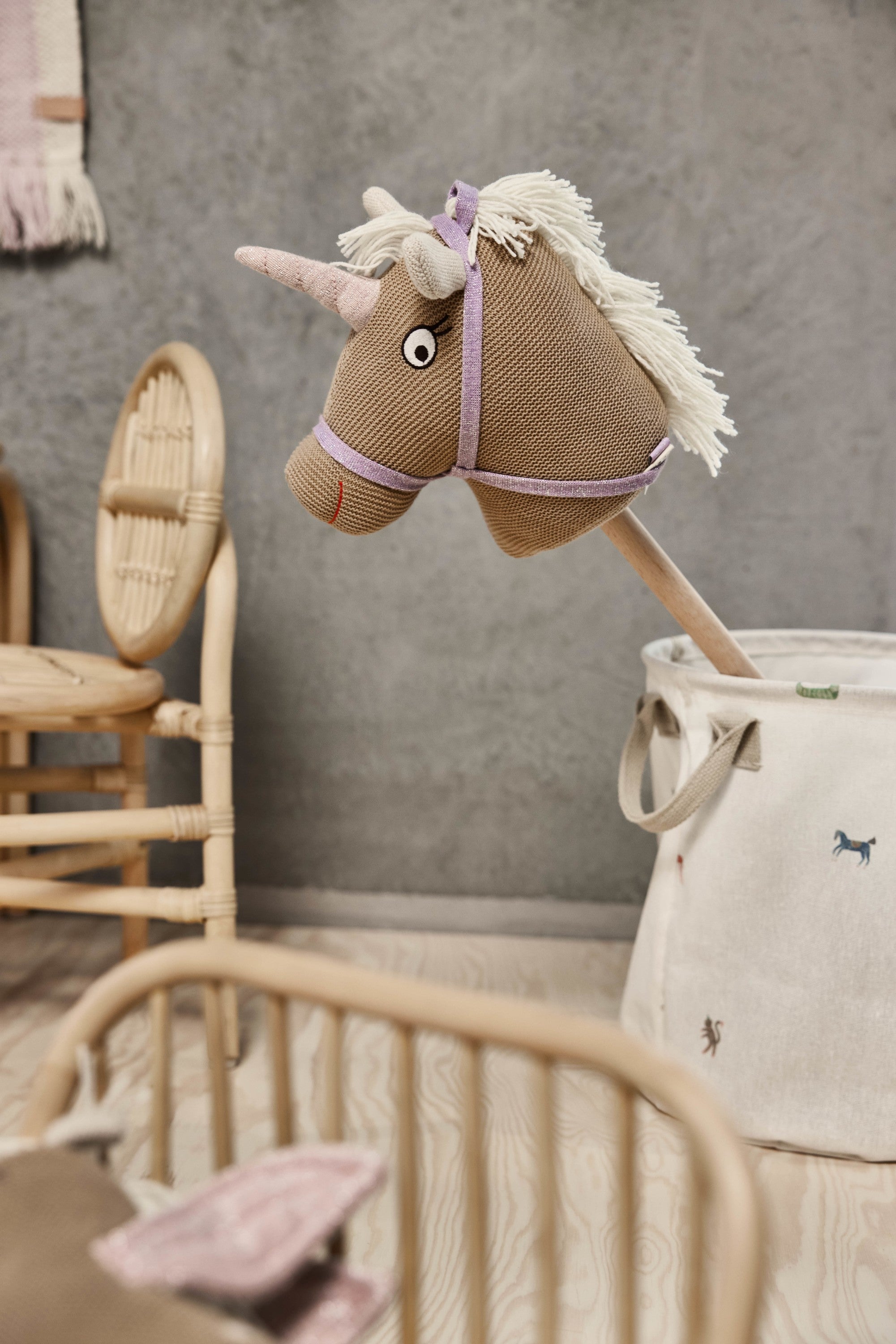 Ummi Unicorn Käpphäst, Multi