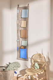 Saga Mätsticka, Clay