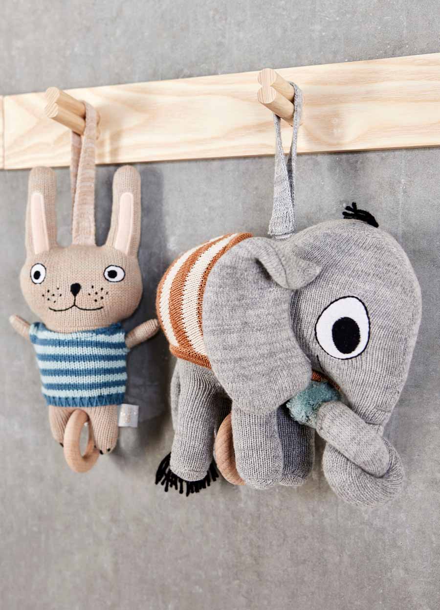 Henry Elephant Speldosa, Grå