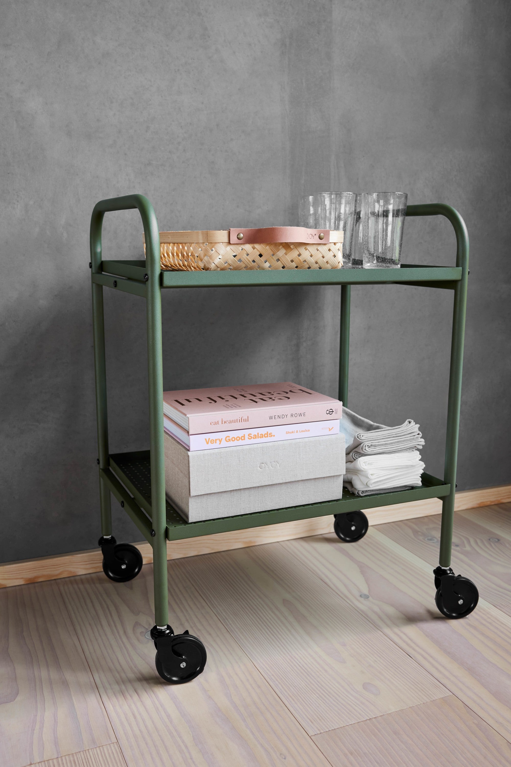 Maki Serveringsvagn, Olive
