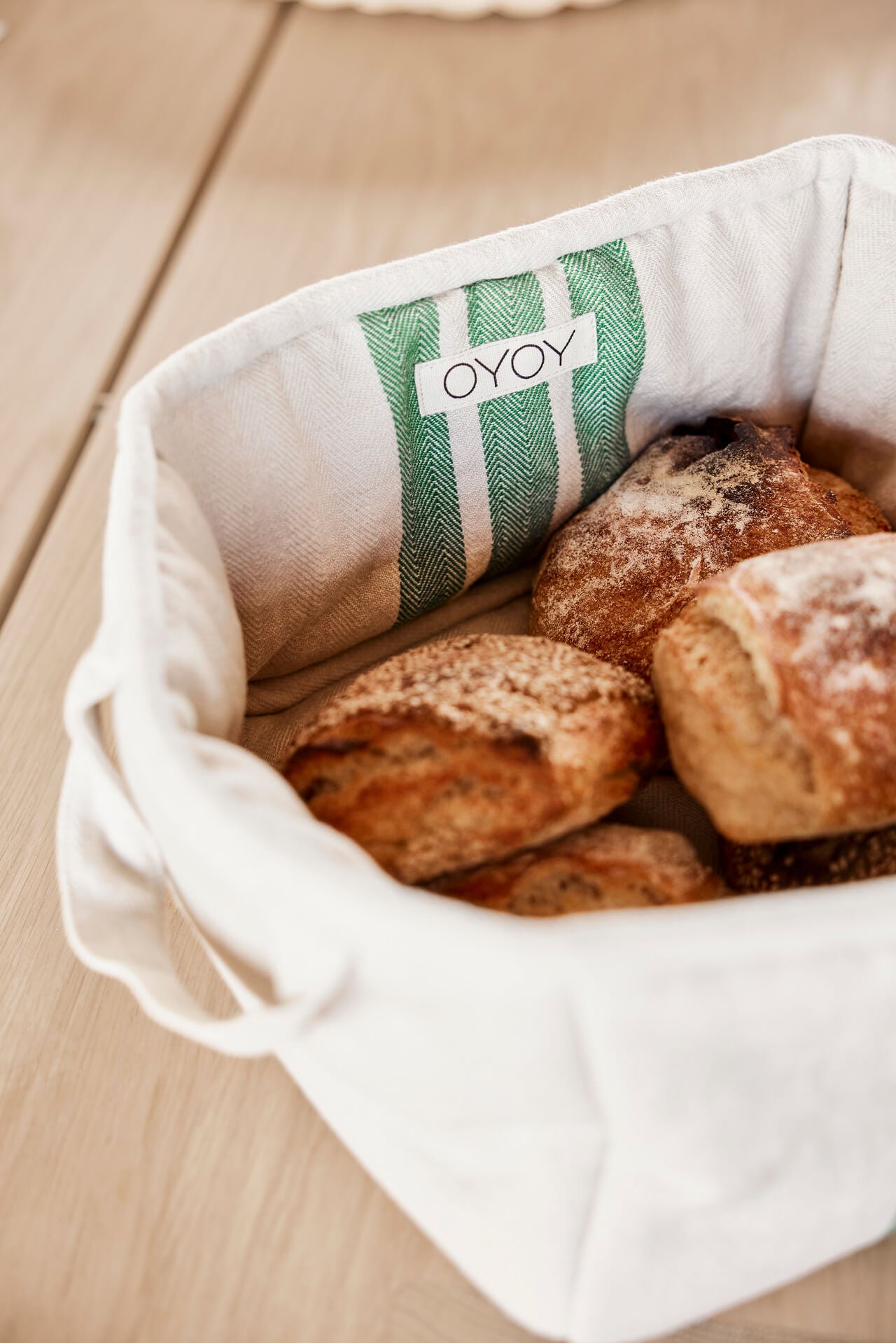 Linu Brödkorg, Grön