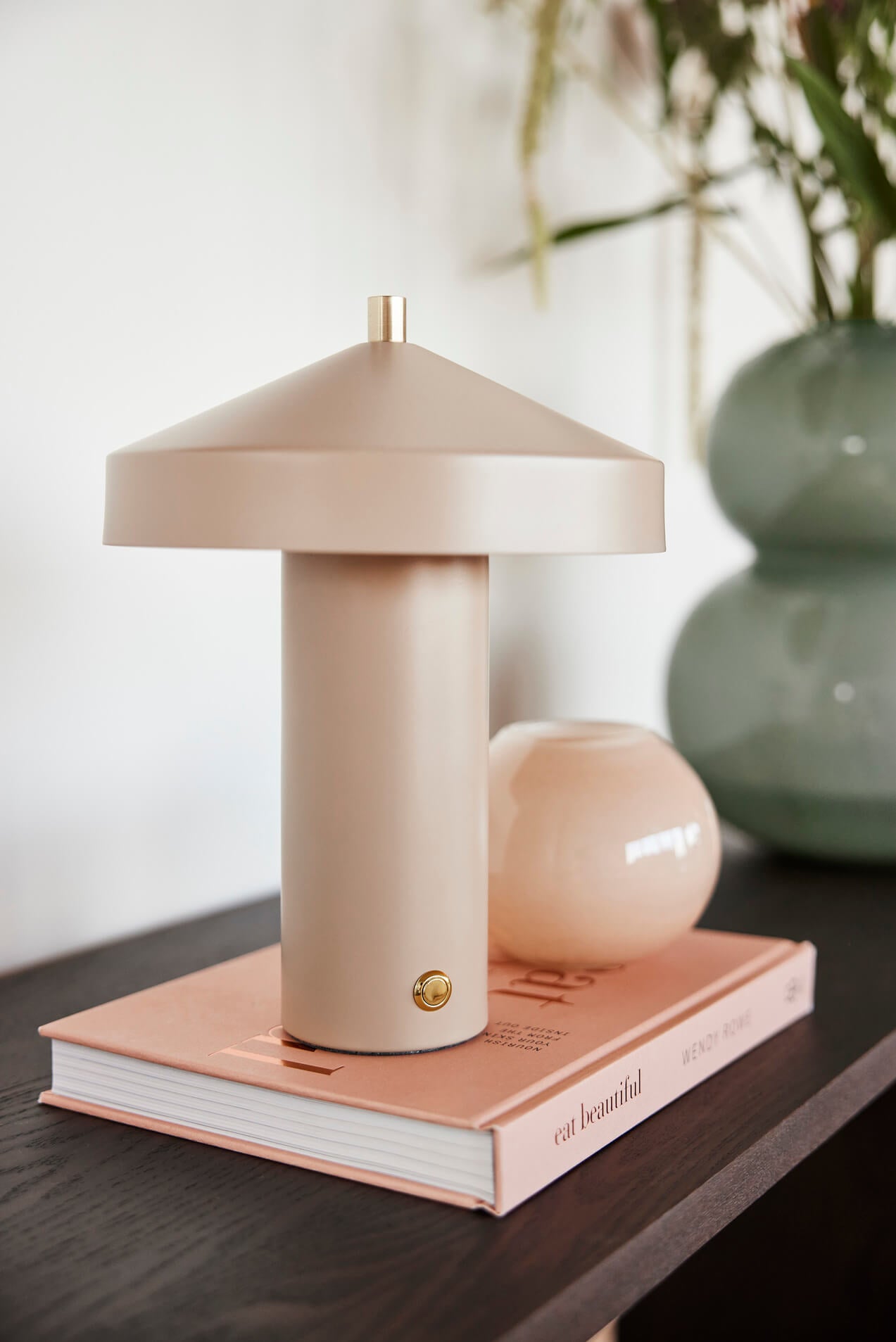 Hatto Bordslampa, Clay