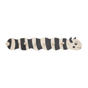 Larva Klädhängare, Natur