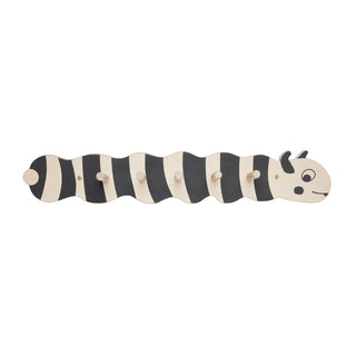 Larva Klädhängare, Natur