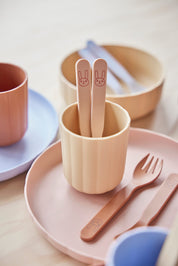 Pullo Barnbestickset, Rose