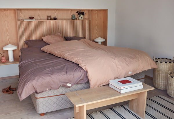 Hatto Bordslampa, Vit