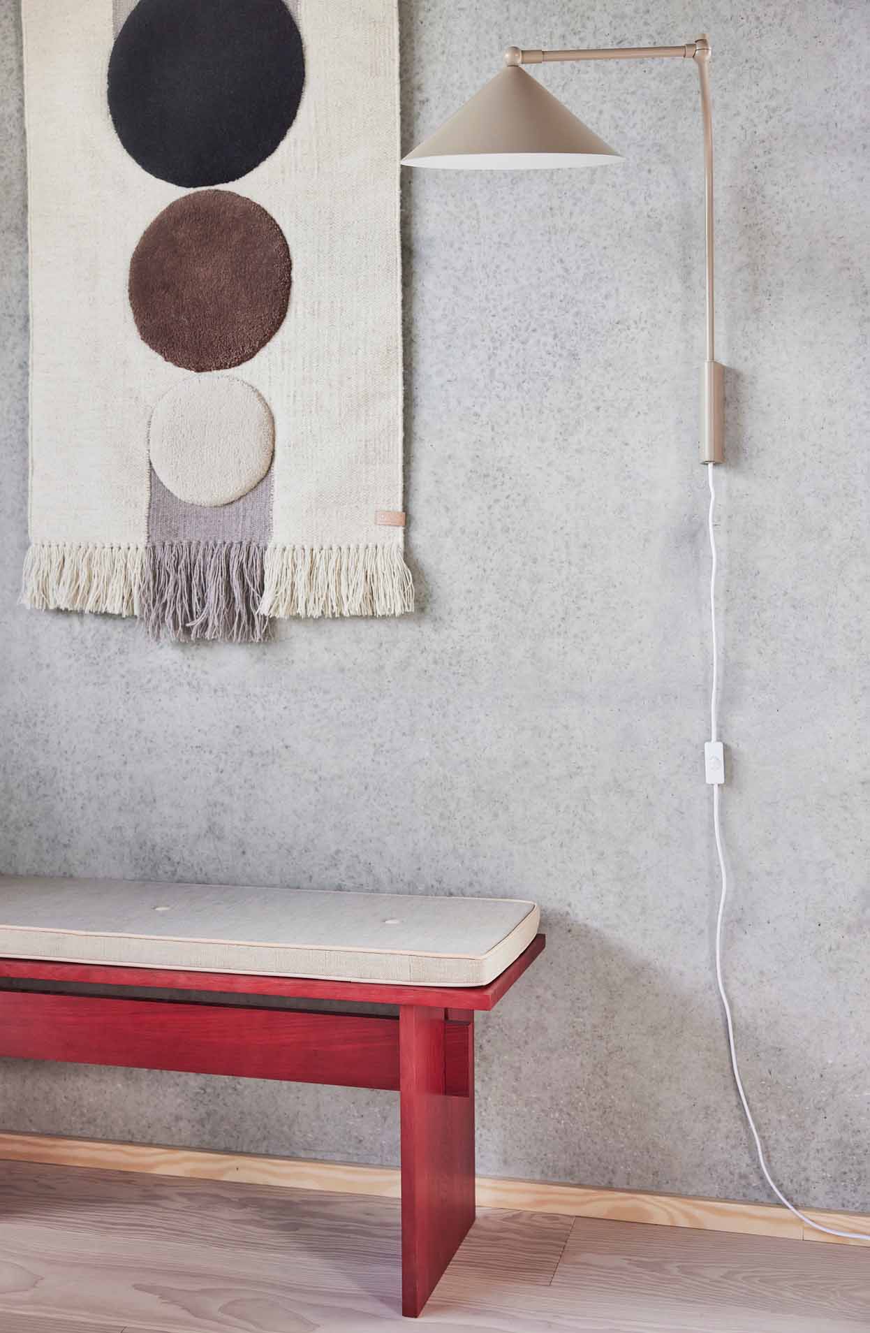 Kasa Vägglampa, Clay