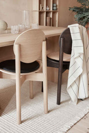 Woody Stolsdyna i Läder, Natur