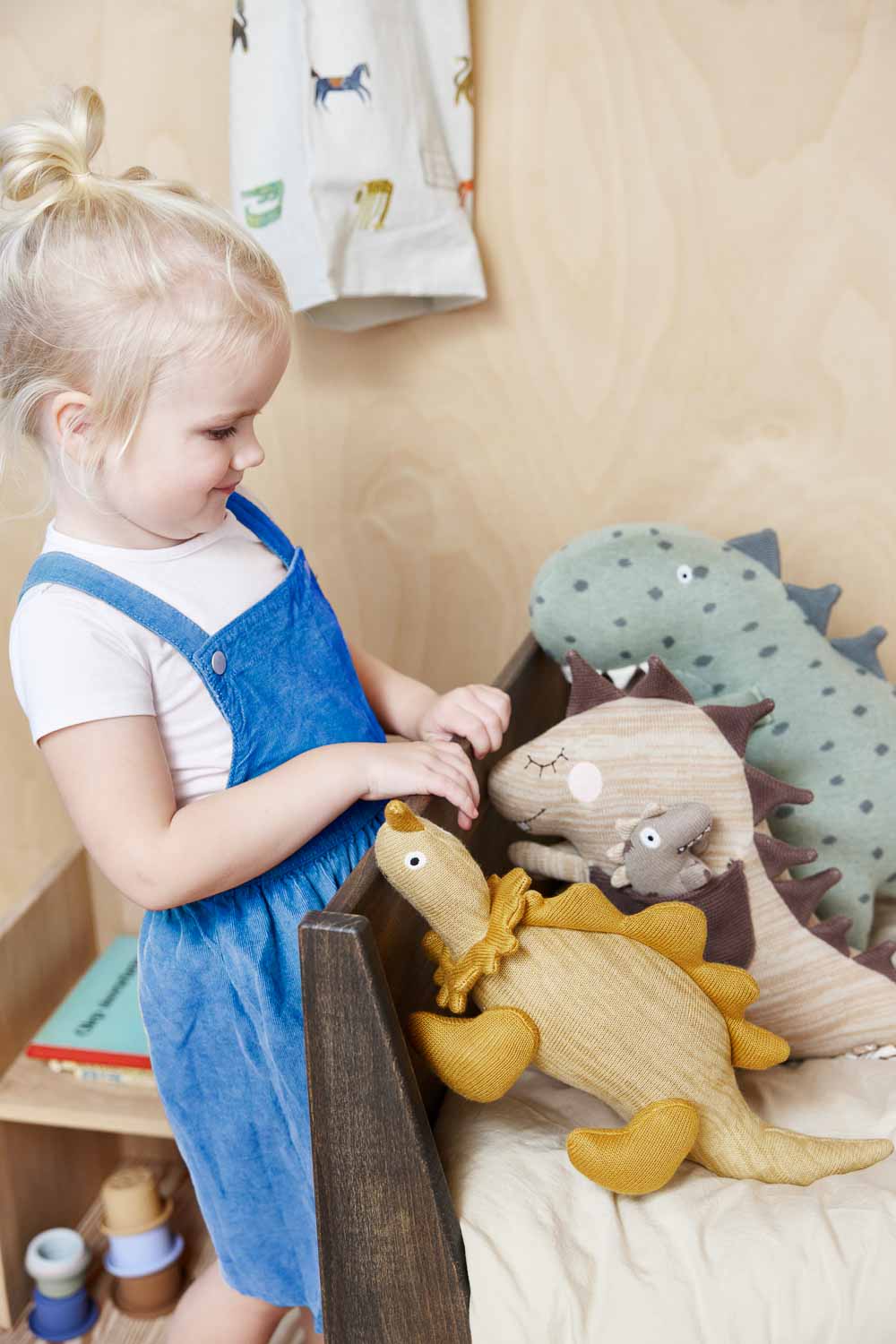 Billy Dinosaur Gosedjur, Saffron