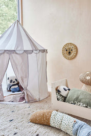 Circus Tent Lektält, Clay