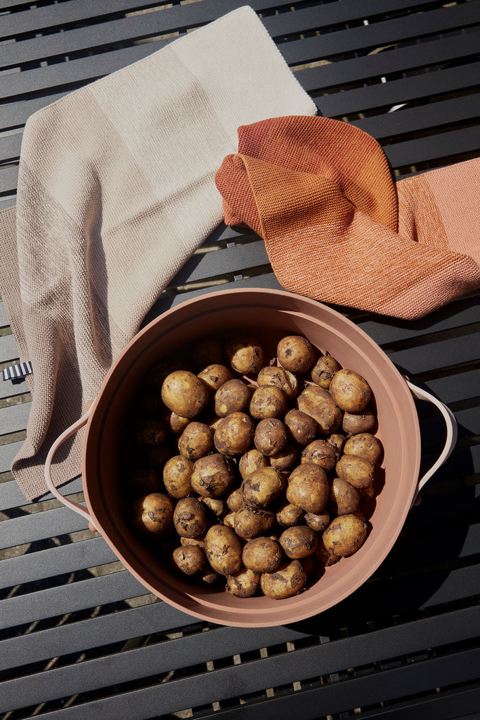 Mio Diskbalja, Svart