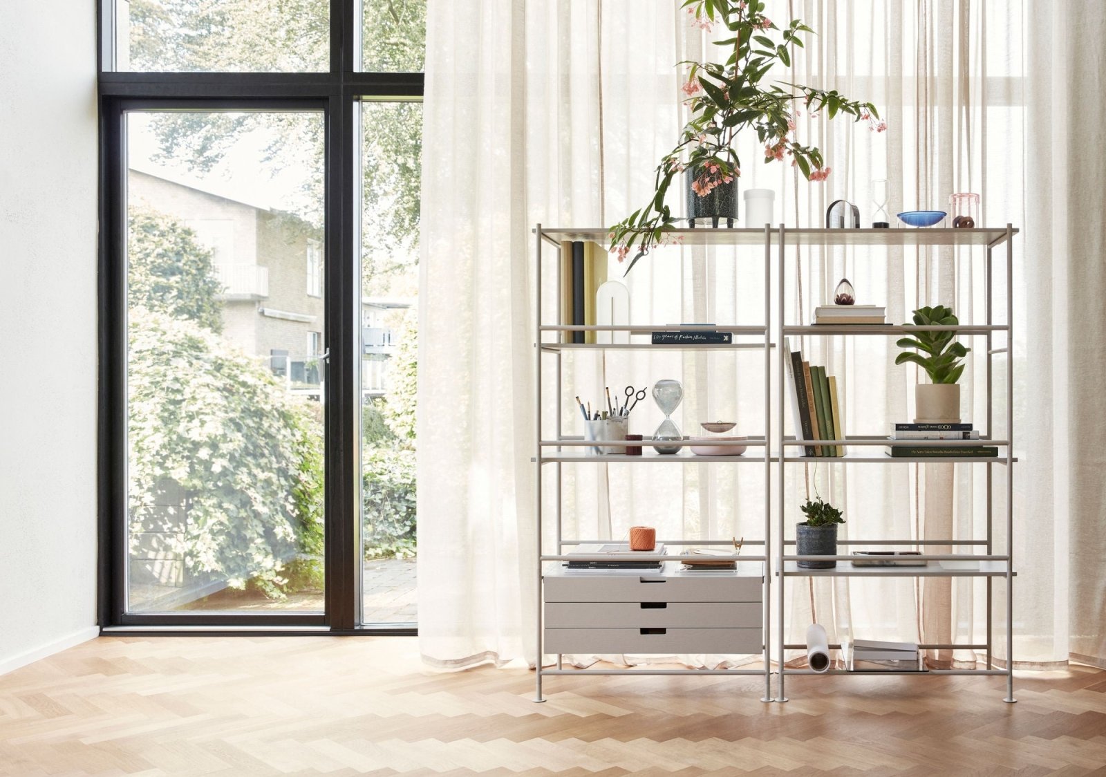 Hübsch Arch Bokstöd, Frostat Glas - Azalea Home