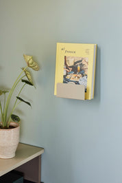 Hübsch Clutch Tidningshållare, Sand - Azalea Home
