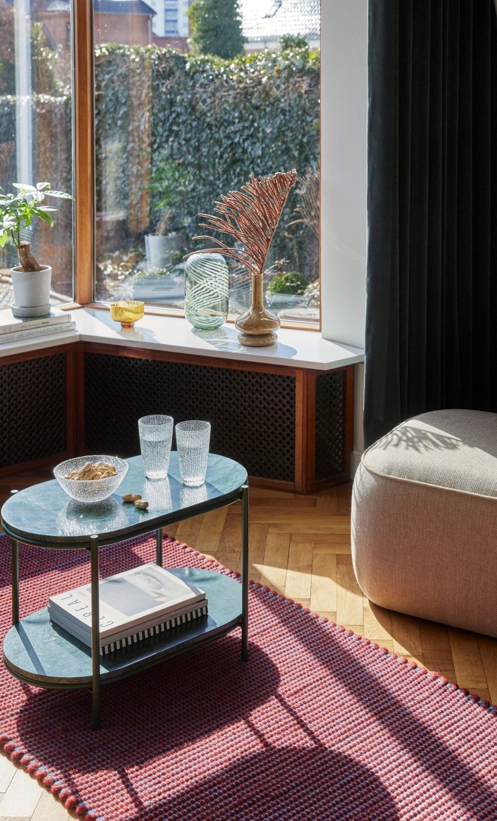 Hübsch Cube Sittpuff, Beige - Azalea Home