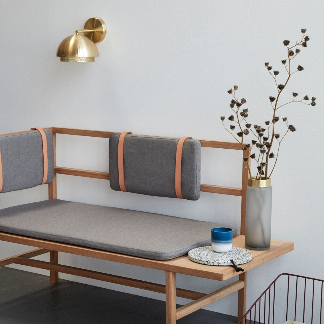 Hübsch Edge Väggglampa, Mässing - Azalea Home