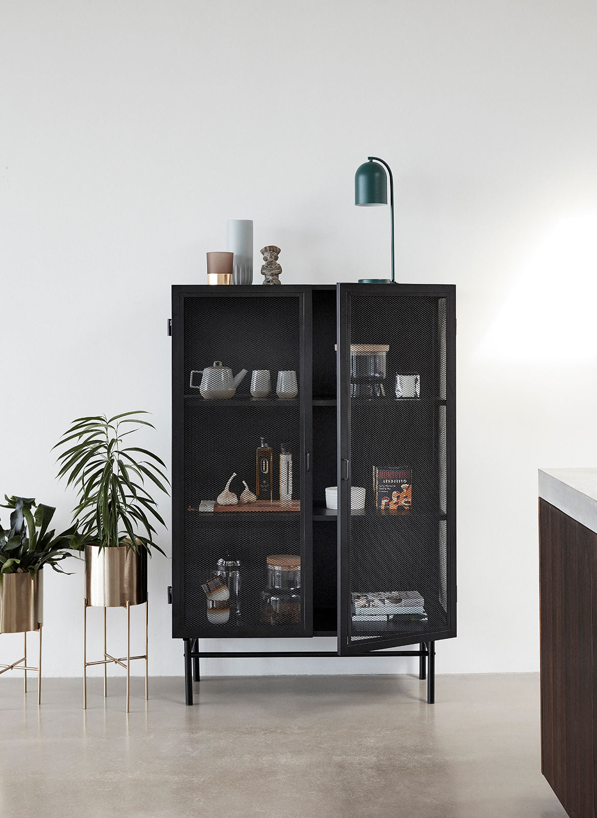 Hübsch Edge Vitrinskåp, 150cm - Azalea Home