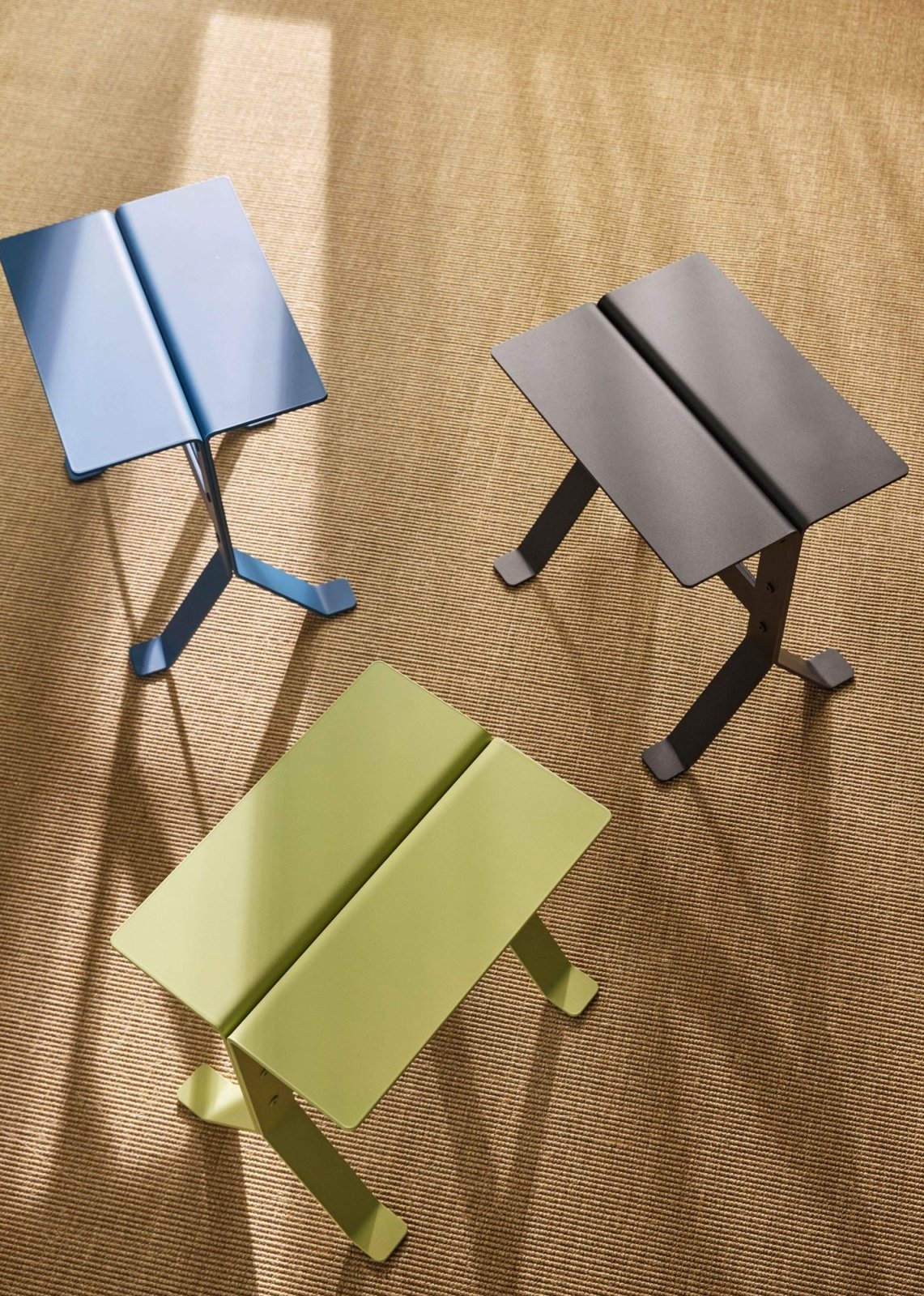 Hübsch Fold Sidobord, Petrol - Azalea Home