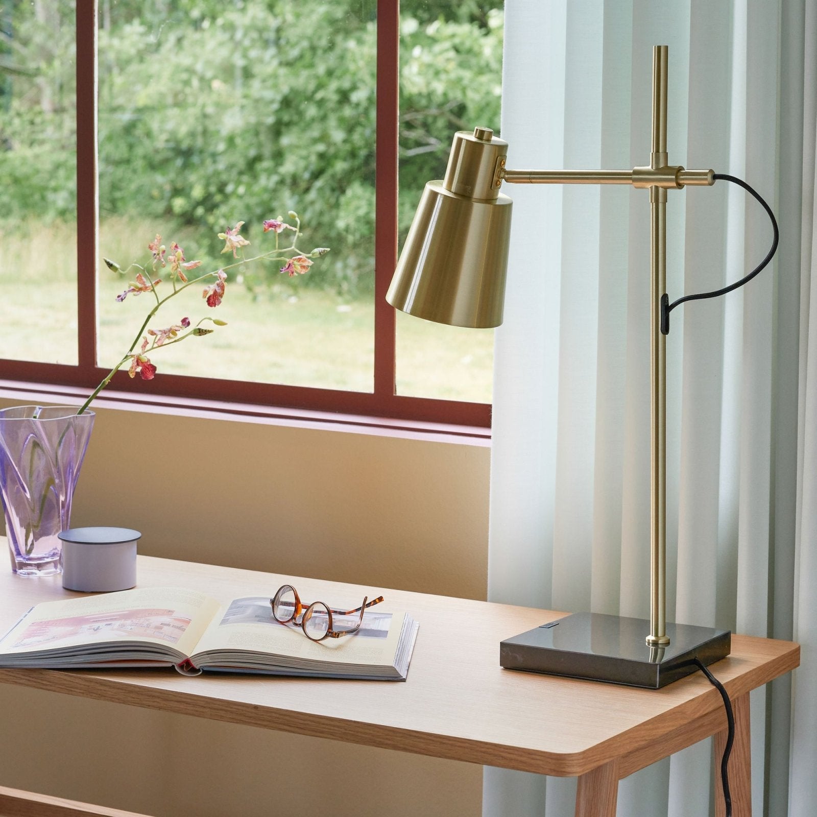 Hübsch Fusion Bordslampa, Mässing - Azalea Home