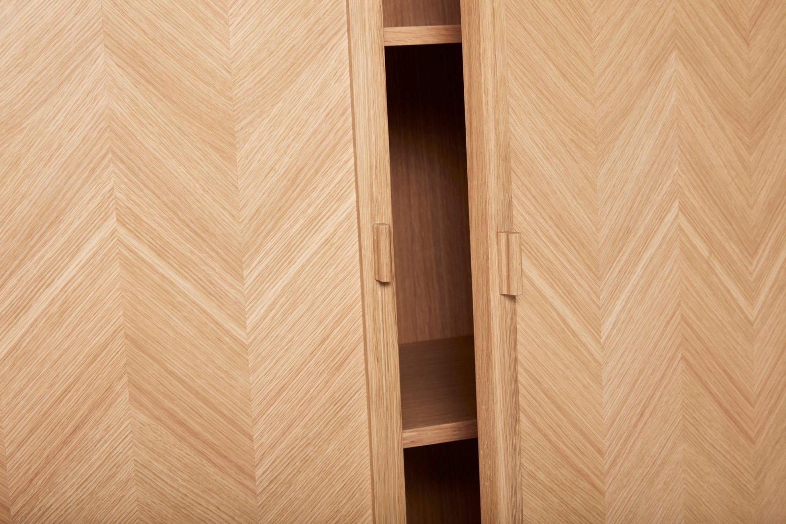 Hübsch Herringbone Garderob, 140cm - Azalea Home