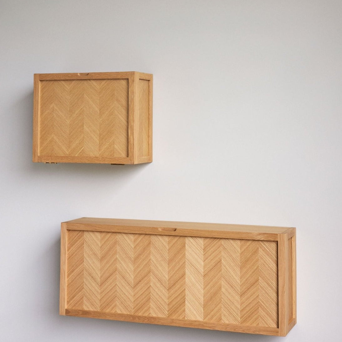 Hübsch Herringbone Skoskåp - Azalea Home