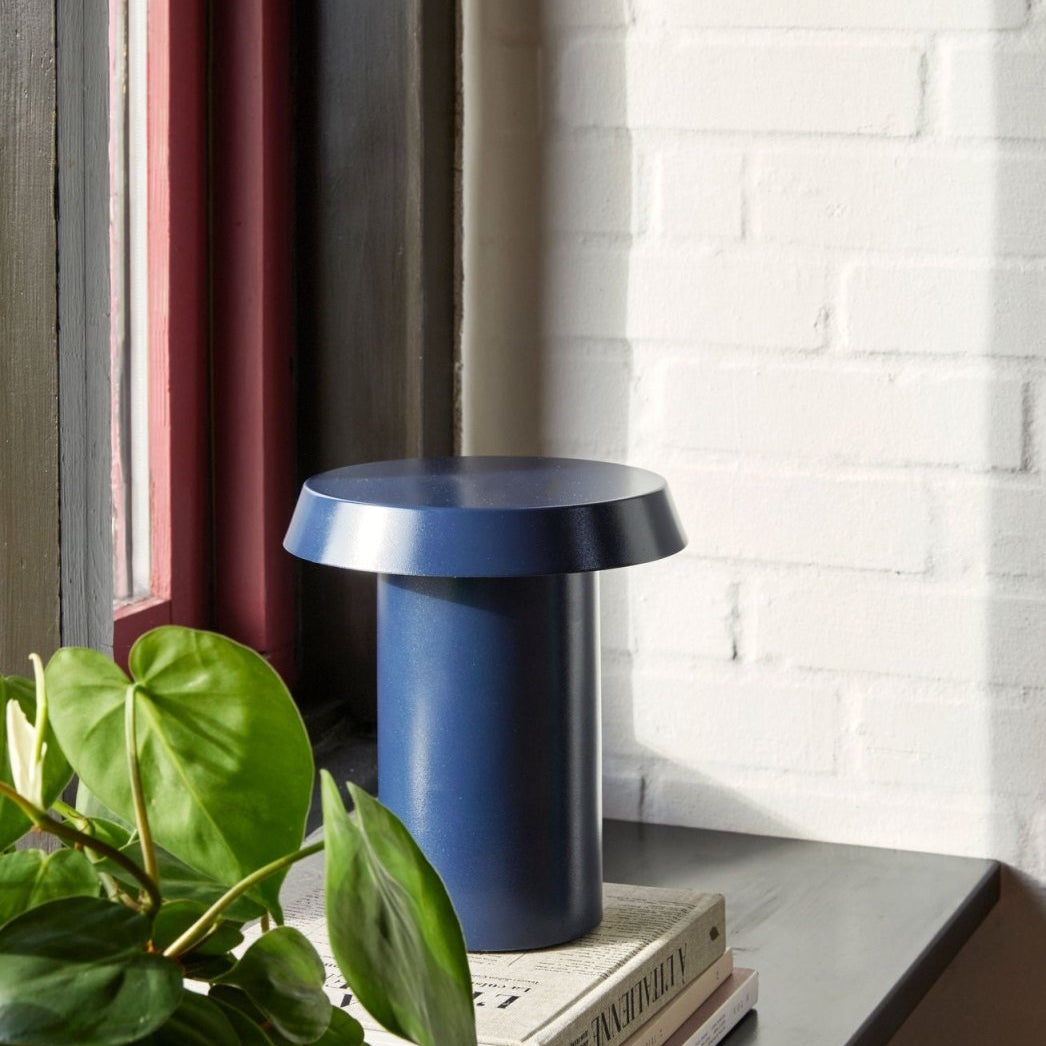 Hübsch Keen Bordslampa, Mörkblå - Azalea Home