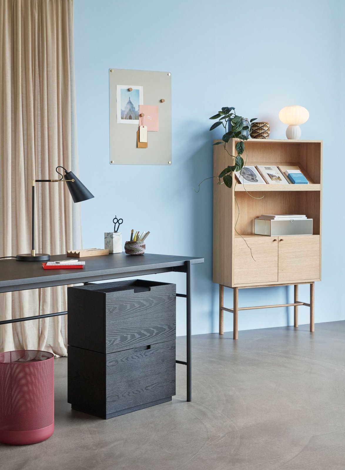 Hübsch Kumu Bordslampa, Vit - Azalea Home