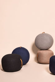 Hübsch Mochi Puff Ø50 Blå - Azalea Home