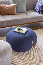 Hübsch Mochi Puff Ø70 Blå - Azalea Home
