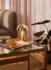 Hübsch Mush Bärbar Bordslampa, Mässing - Azalea Home