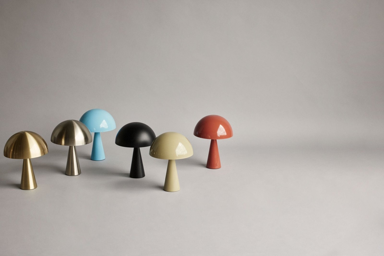 Hübsch Mush Mini Bordslampa, Sand - Azalea Home