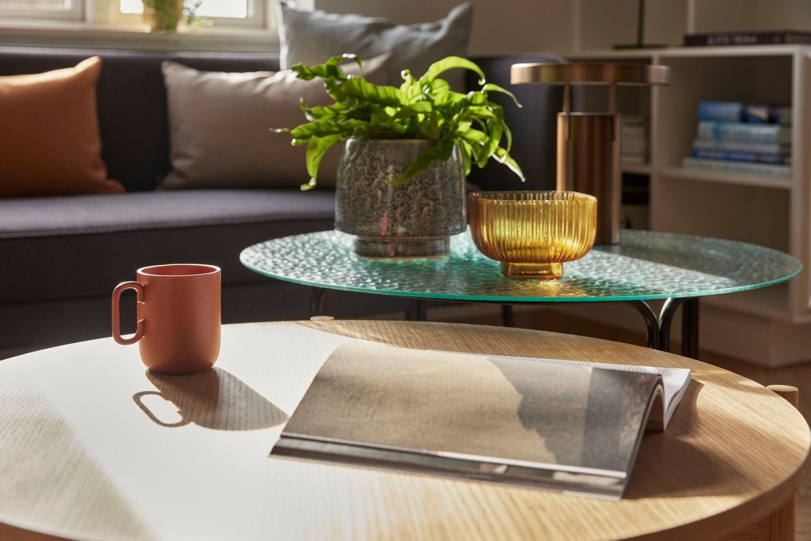 Hübsch Orbit Soffbord Svart - Azalea Home