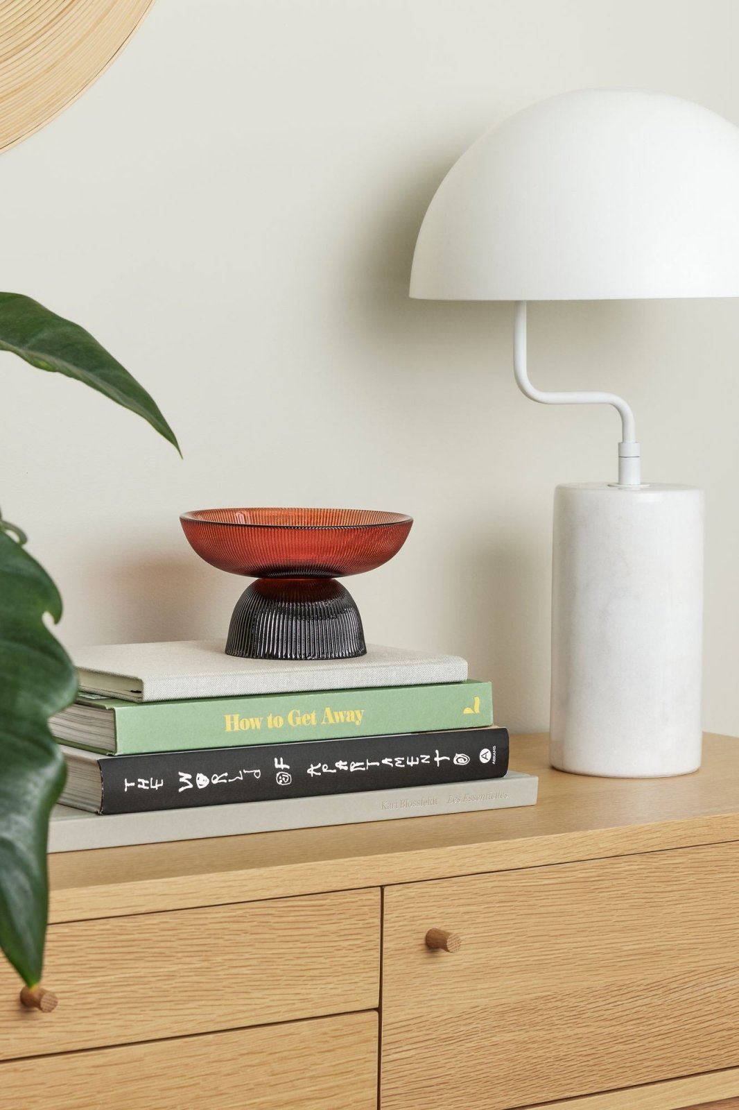 Hübsch Poise Bordslampa, Vit - Azalea Home