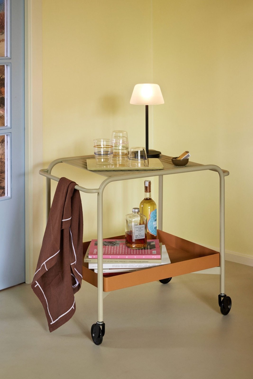 Hübsch Salon Portabel Bordslampa Svart - Azalea Home