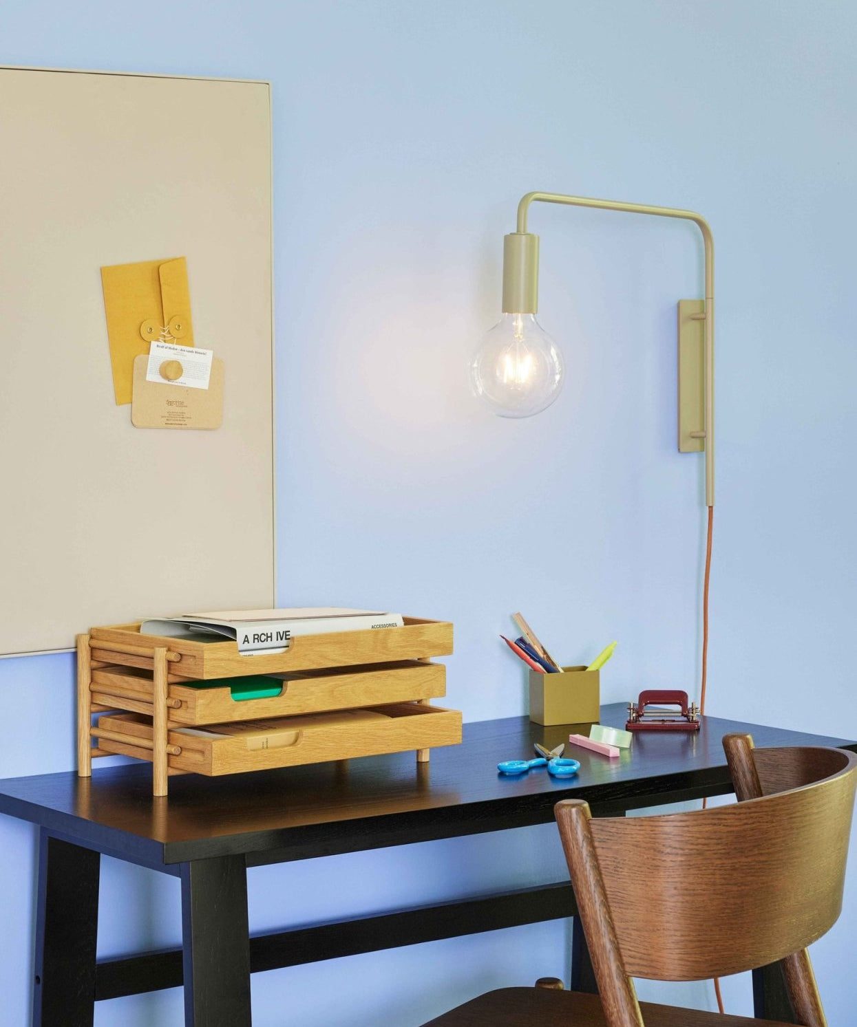 Hübsch Serendipity Vägglampa, Sand - Azalea Home